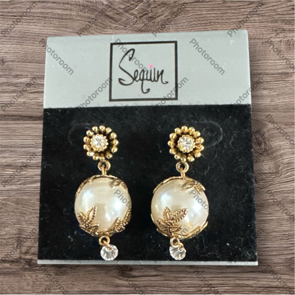 Vintage Sequin Gold and Pearl Drop Earrings